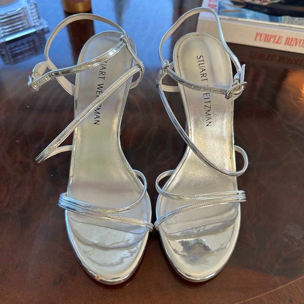 Stuart Weitzman silver metallic sandal pumps